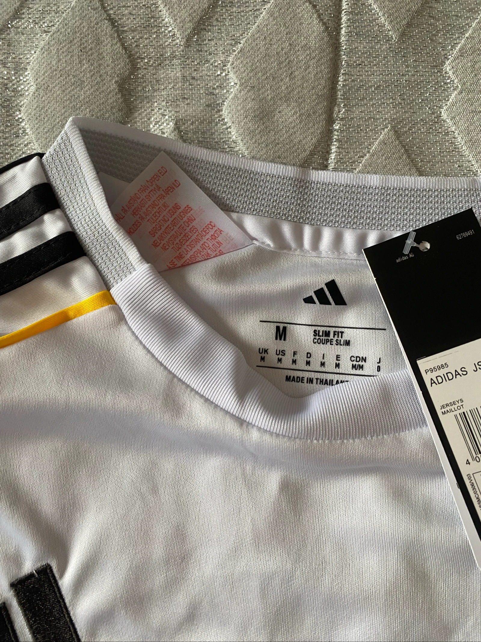 Real Madrid 25/26 Jersey – photo 3